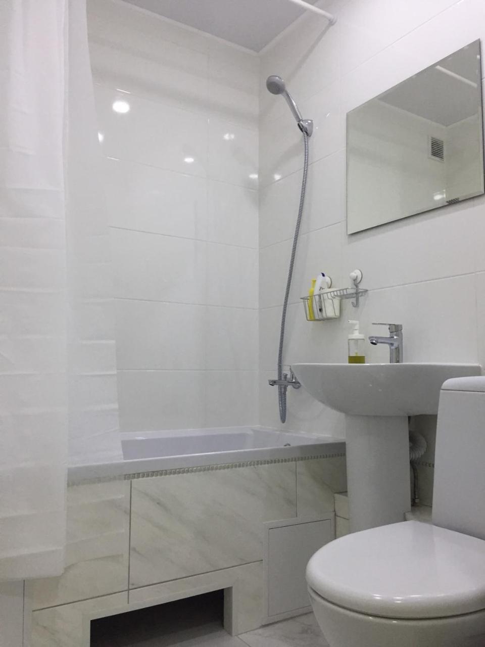 Apartment Near City Center On Peremohy Avenue 46 Tjernihiv Exteriör bild